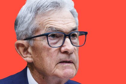 Bitcoin price surges past $62,000 after Fed's big cut Here's when to expect a new all-time high