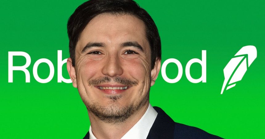 Robinhood, Revolut and PayPal Lead Corporate Crypto Moves: 'The Floodgates Are Starting to Open'